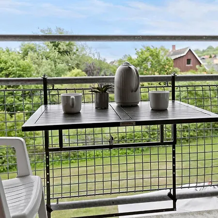 Amazing Apartment In Allinge *